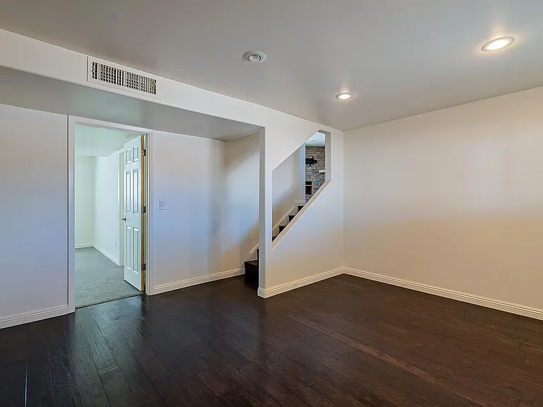 6341 N 82nd Way — Photo 25
