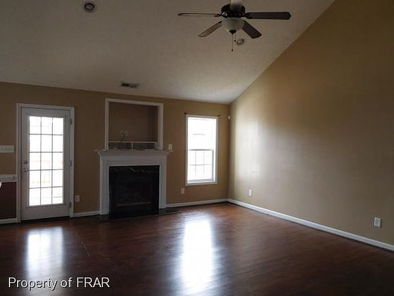 5th image of 182 Bear Creek Dr