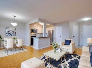 225 Van Horne Ave #3-BEDROOM, Toronto, ON M2J2T9