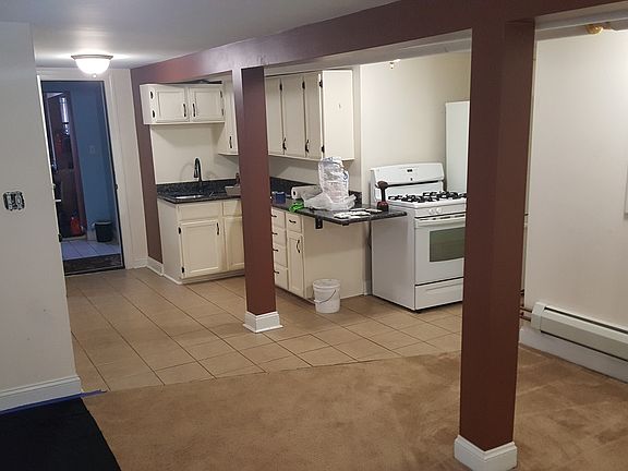 2nd image of 2341 W Foster Ave #G