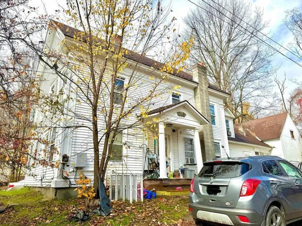 715-717 Giddings Street, Springfield, VT 05150