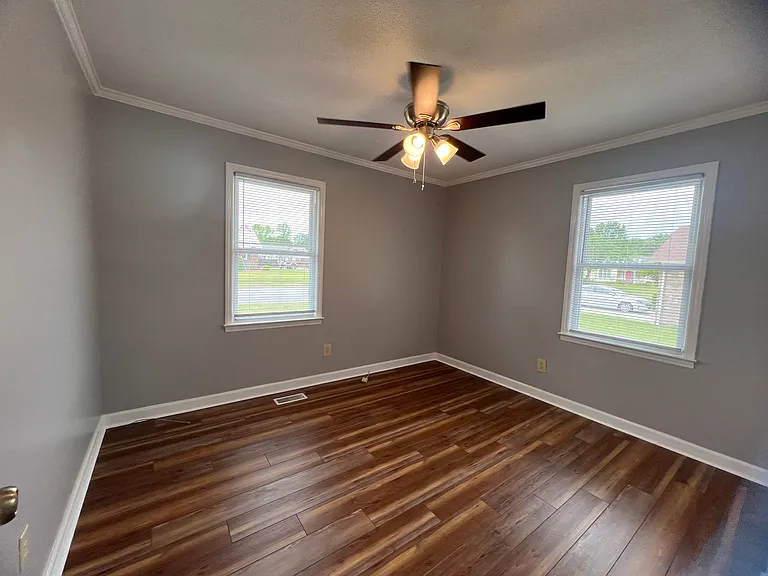 3815 Robin Rd — Photo 29
