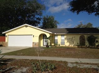 10292 119th St, Seminole, FL 33778