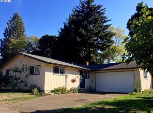 8316 NE Brazee St, Portland, OR 97220