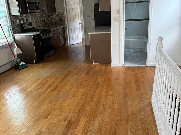 3rd image of 110 Avenue 160 St Floor 2