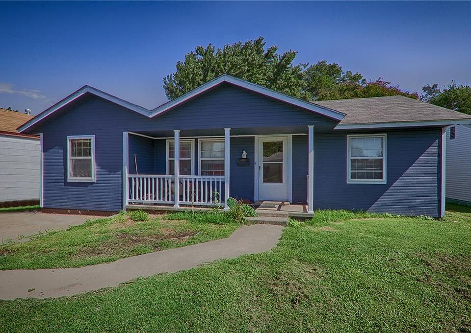 1st image of 4741 SE 27th St