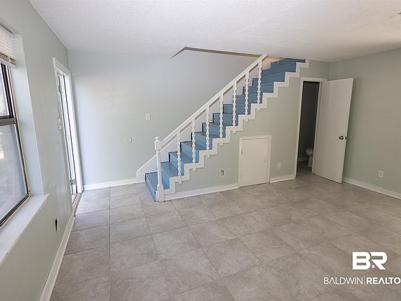 4th image of 226 E 24th Ave #2