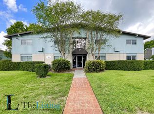 1695 Lee Road D215 #1, Winter Park, FL 32789
