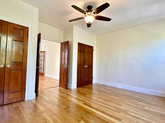 4th image of 410 19th St #3