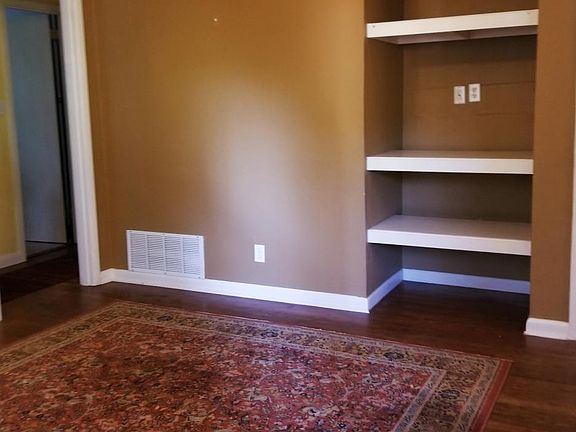 5th image of 108 Mimosa Dr