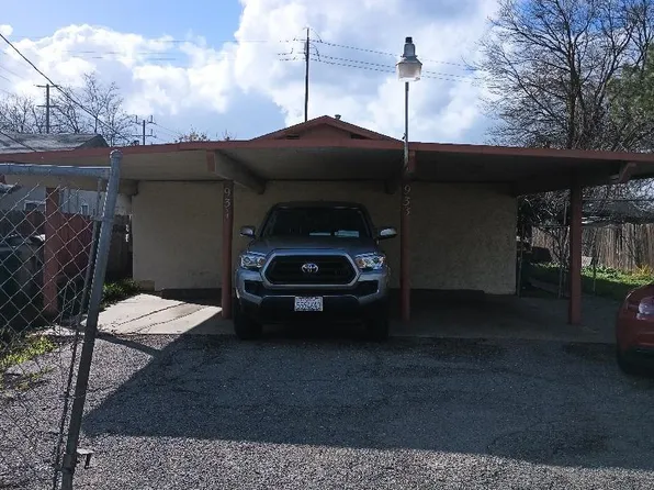 931 S Airport Way, Stockton, CA 95205