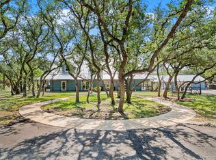 520 Moss Mount Dr, San Antonio, TX 78260