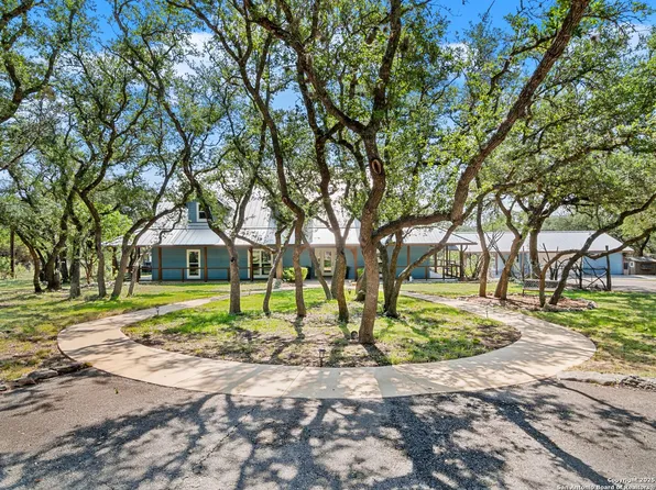 520 Moss Mount, San Antonio, TX 78260