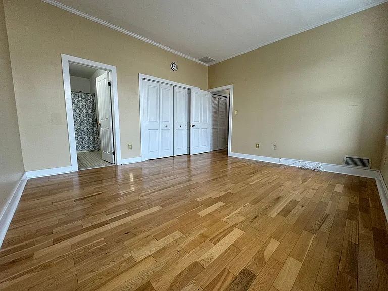 535 Main St #17 — Photo 17