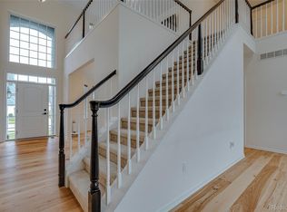 343 Amelia Cir, South Lyon, MI 48178