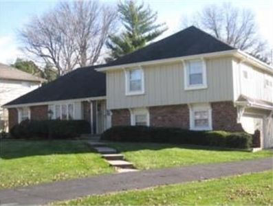 4513 W 94th St, Prairie Village, KS, 66207