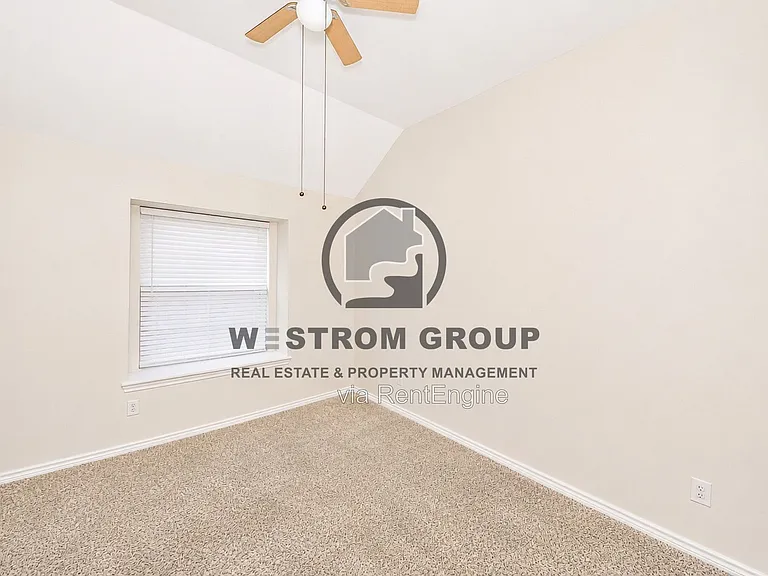 1257 Christopher Ln — Photo 23