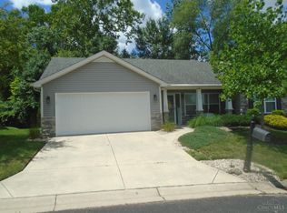 74 W Persimmon Dr, Hamilton, OH 45013