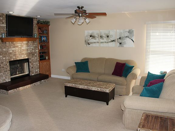 5th image of 401 Thames Dr