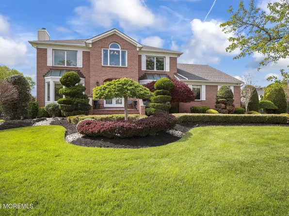 5 Grace Court, Marlboro, NJ 07746