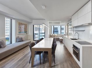 2 Saint Thomas St #2106, Toronto, ON M5S2Z1