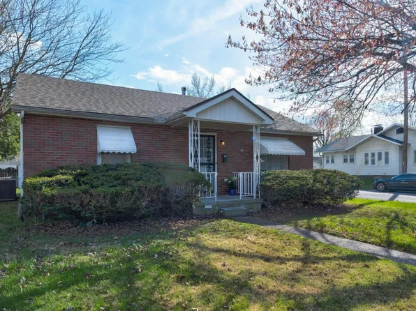 1101 Ravenswood Dr, Evansville, IN 47714