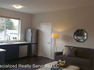 7300 SW Garden Home Rd APT 5, Portland, OR 97223