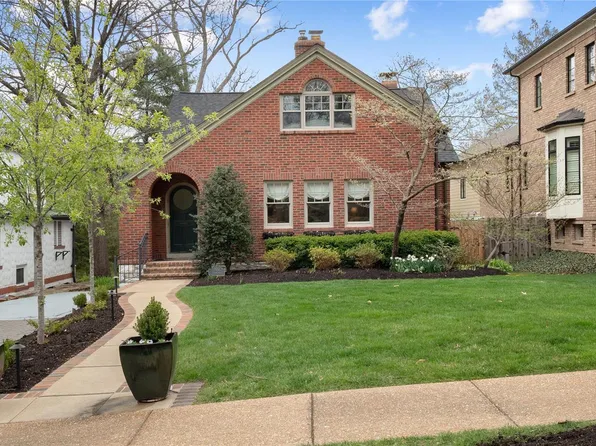 150 Linden Ave, Saint Louis, MO 63105