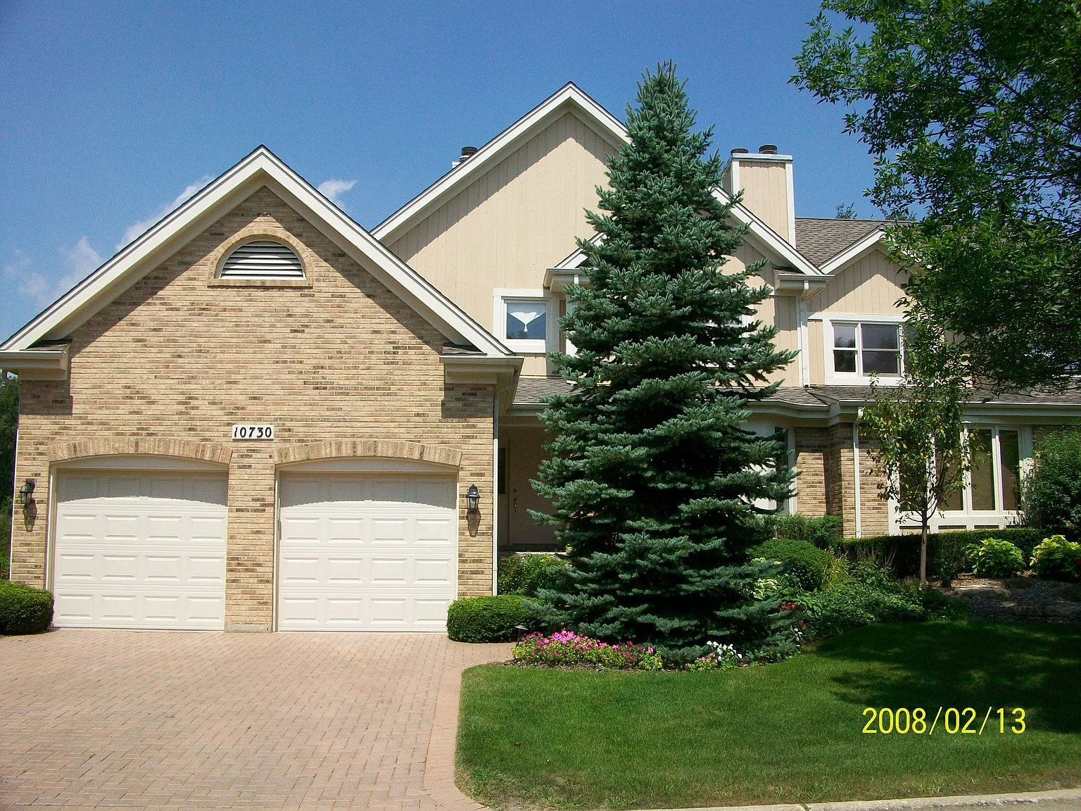 10730 Hollow Tree Ct photo 1