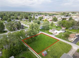 21 Seminary St #22, Catlin, IL 61817