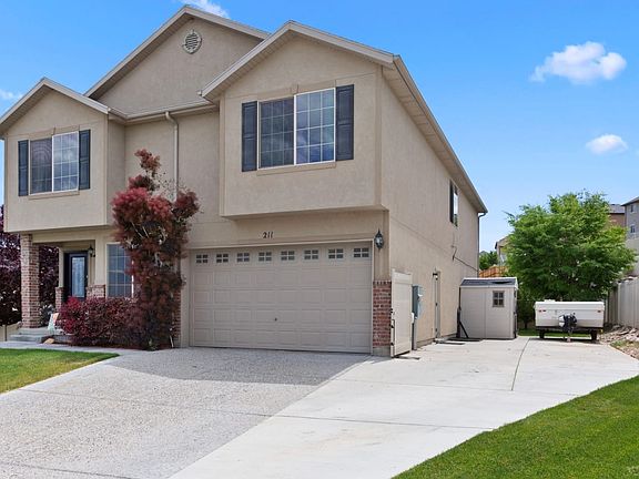 5th image of 211 Kestrel Dr