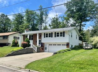 1009 Forest Rd, Endwell, NY 13760