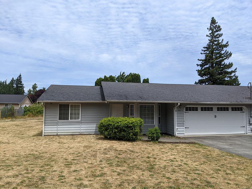 1st image of 10521 Mount Tacoma Dr SW #10521