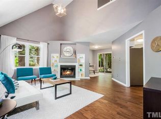 302 W Poplar Ave, Carrboro, NC 27510