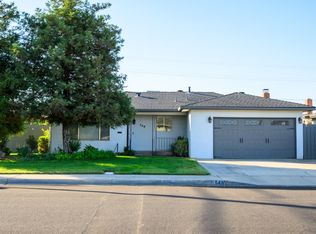 548 W Dennis Dr, Clovis, CA 93612