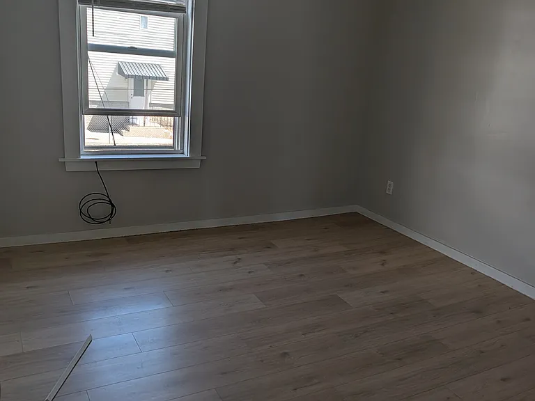 119 Lafayette St #2 — Photo 5