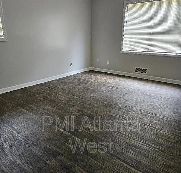 2250 Sandgate Cir — Photo 10