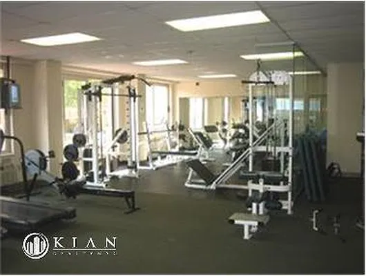 Rented by Kian Realty | media 11