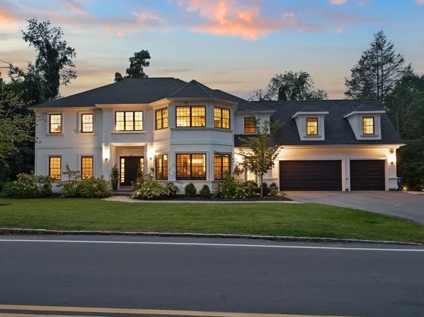 391 Dudley Rd, Newton, MA 02459