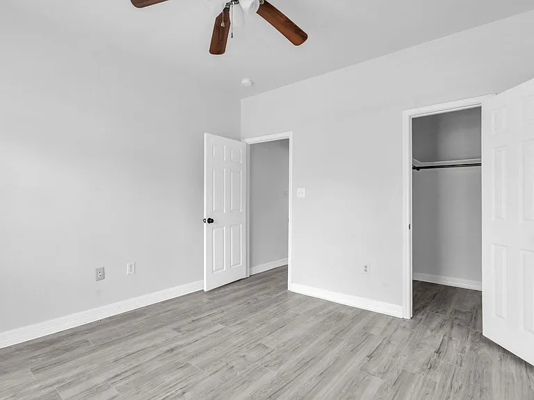 16868 Kempwood — Photo 17
