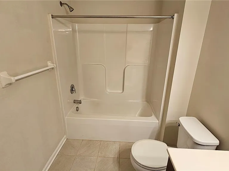 1462 Black Forest Dr S — Photo 19