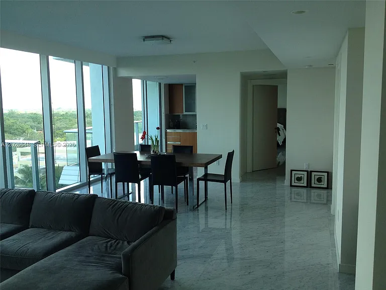 2627 S Bayshore Dr #1208 — Photo 5