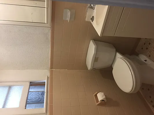 Rented by Lee Rosenblum, LREB | media 10