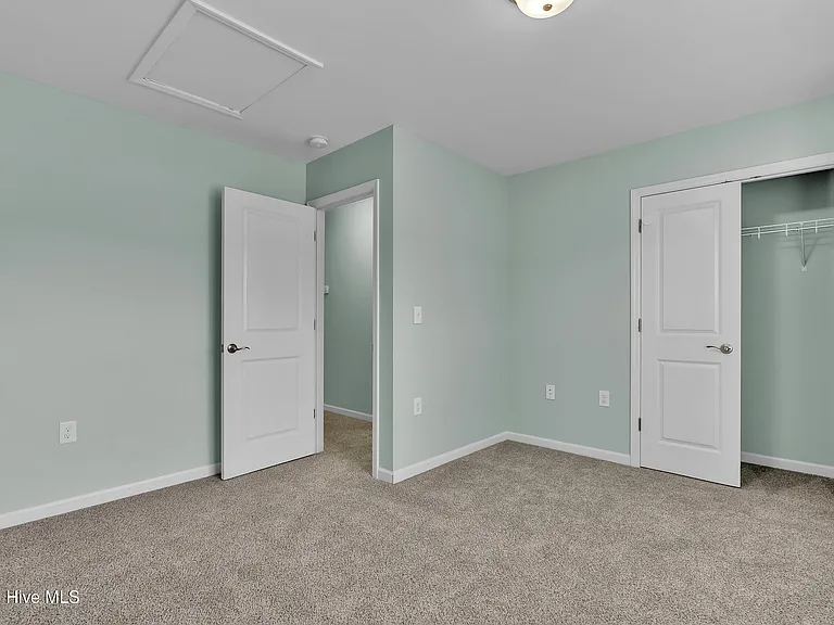 409 Sullivan Loop Rd — Photo 17