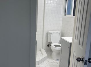 8283 W Santa Monica Blvd #1, Los Angeles, CA 90046