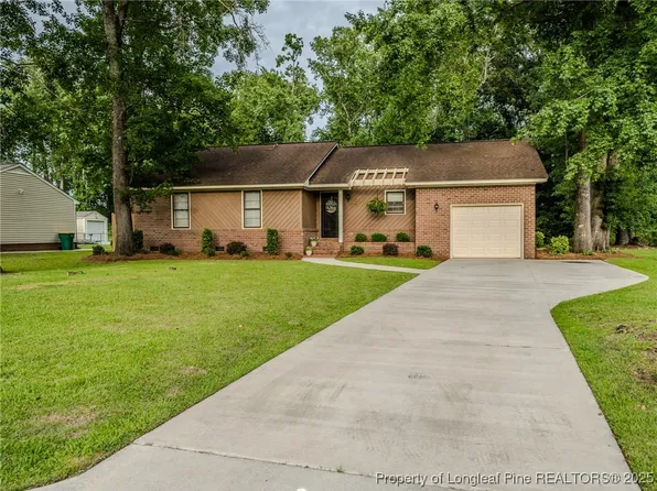3075 Westminster Rd, Lumberton, NC 28360