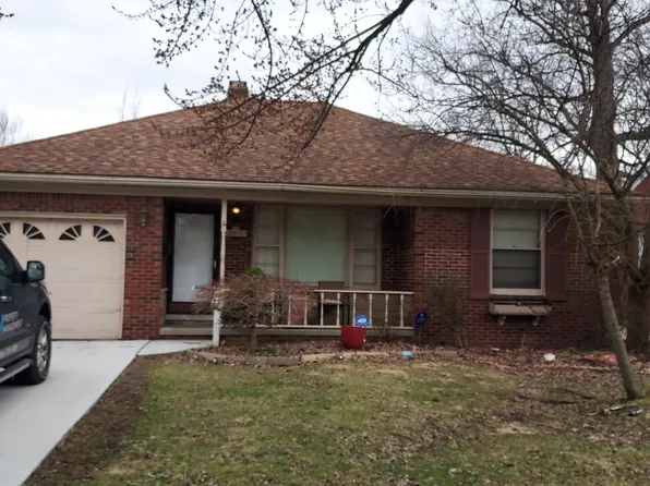 20468 Damman St, Harper Woods, MI 48225