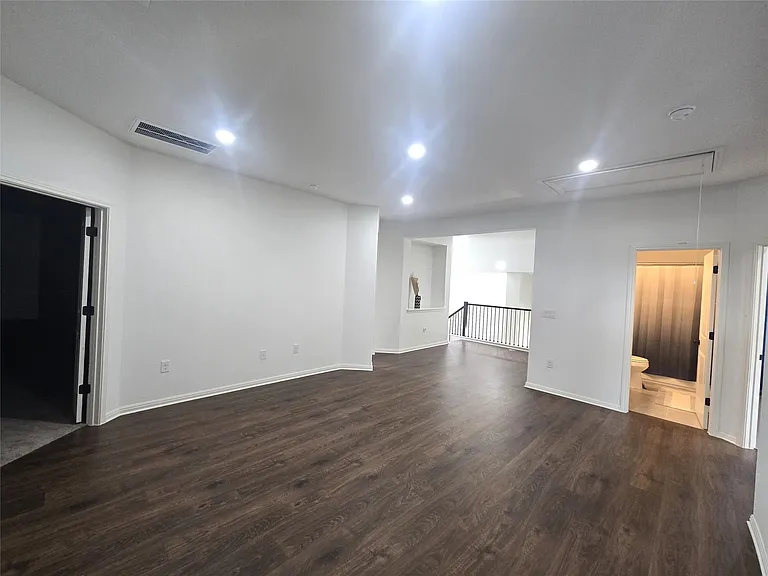 2319 Cantata Cv — Photo 28