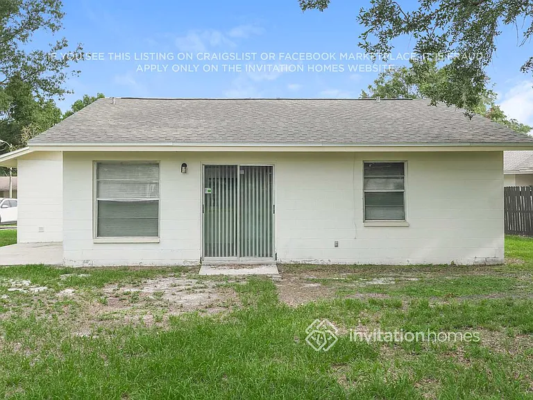 1325 Periwinkle Ct — Photo 15