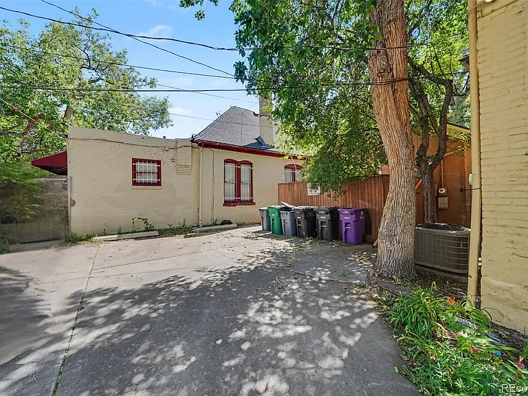 1768 N Emerson St — Photo 14